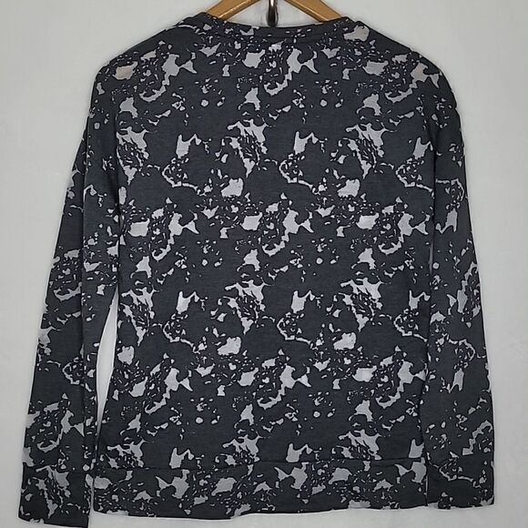 Fabletics Long Sleeve Top Size XS - Picture 6 of 6